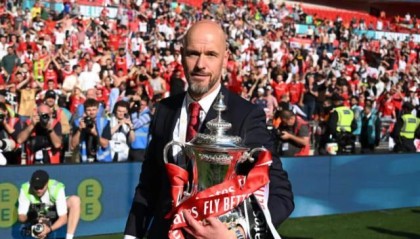 滕哈赫留任！曼联确定要“走对的路而不是跑错的路”