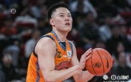 命中率不高！李弘权11中4得11分5板2助 三分8中2