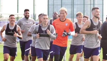 pg麻将胡了2-中超前瞻：武汉德比争榜首 海港PK广州队冲连胜