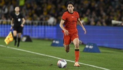 pg麻将胡了2-北青：陈巧珠、唐佳丽缺席女足合练，前者伤情不影响接下来比赛